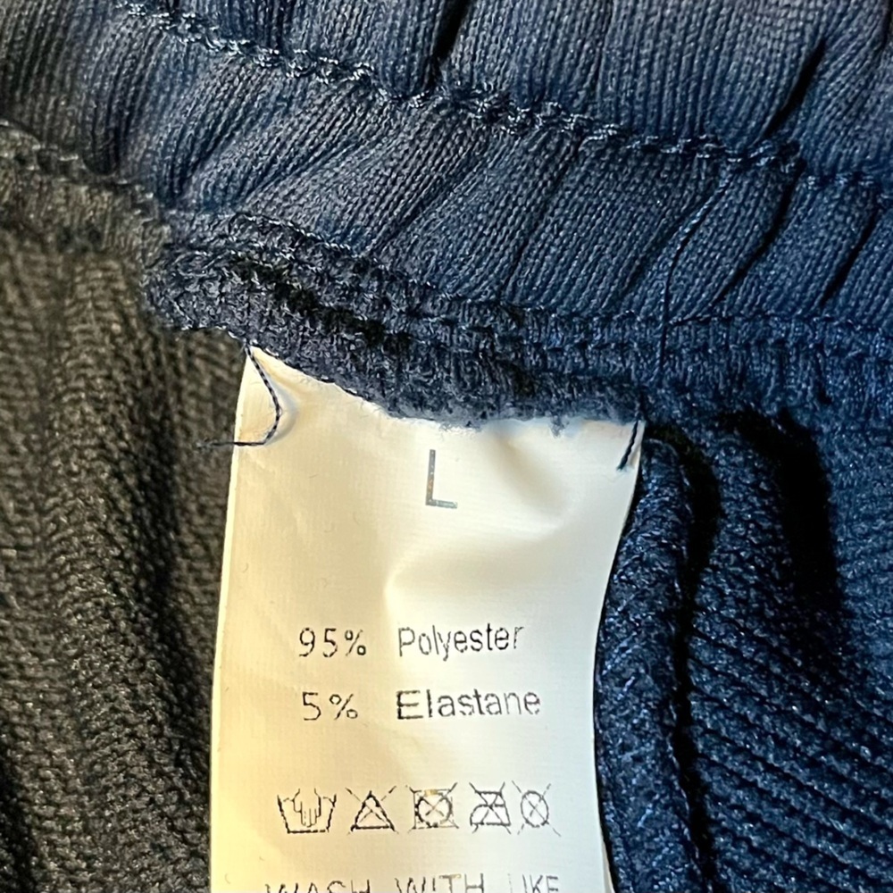 Dazy Women's Navy Blue Pants and Top Sz L - Picture 3 of 3